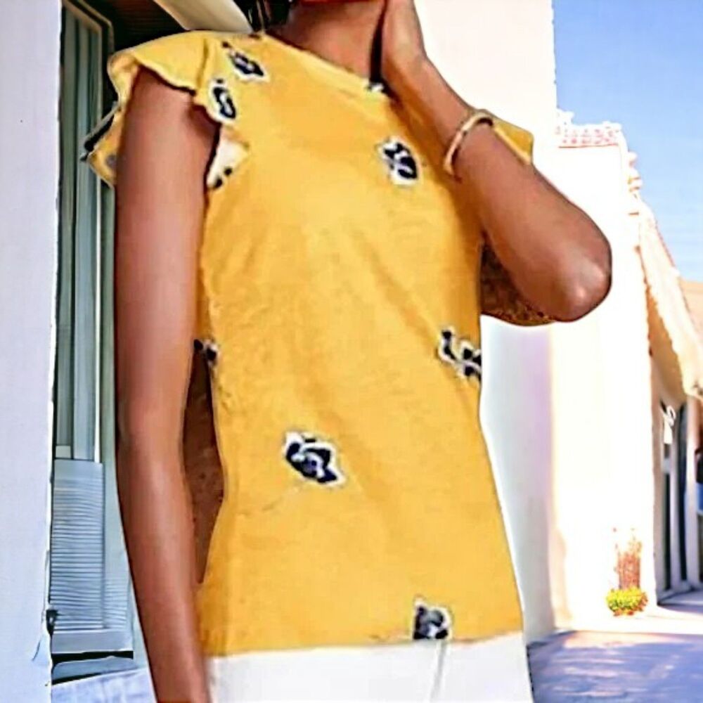 Ann Taylor Linen Floral Flutter Sleeve Top